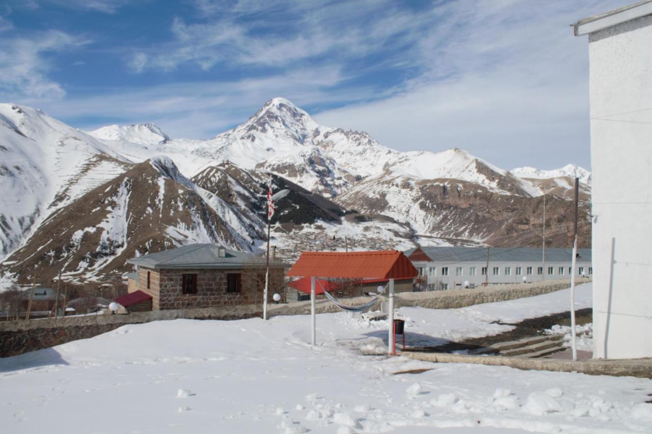 Hotel Noa Kazbegi Bagian luar foto