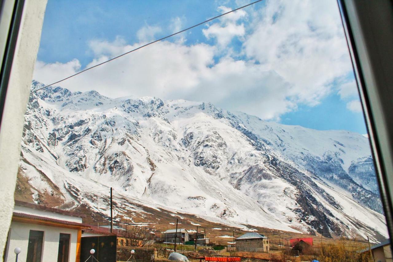Hotel Noa Kazbegi Bagian luar foto