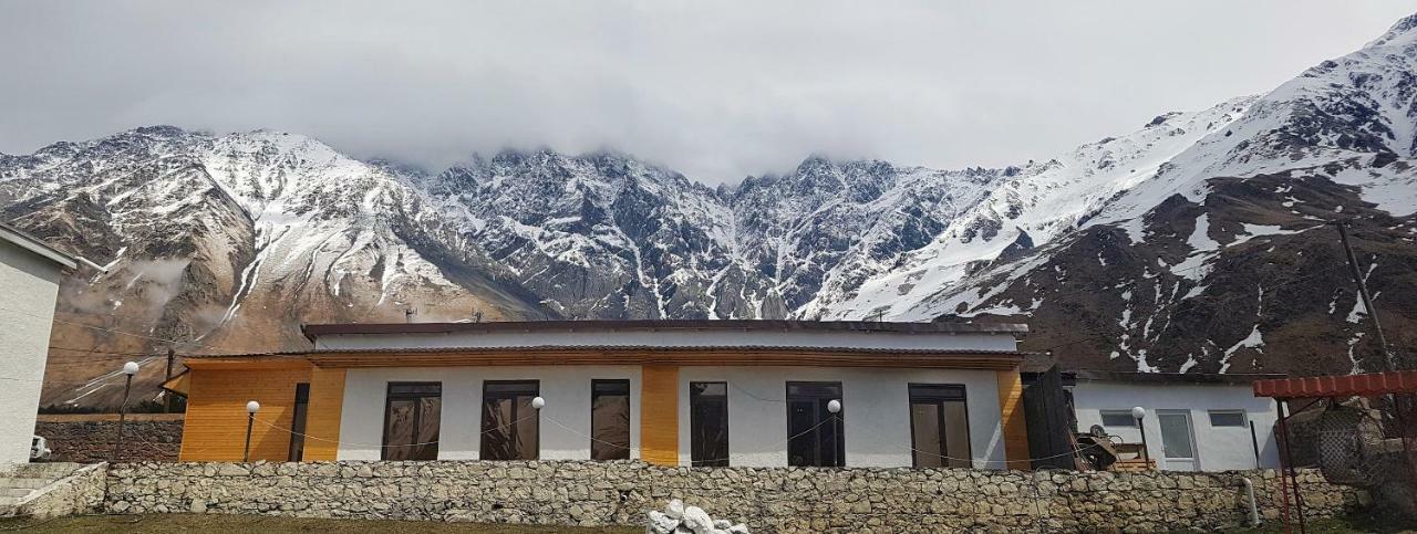 Hotel Noa Kazbegi Bagian luar foto