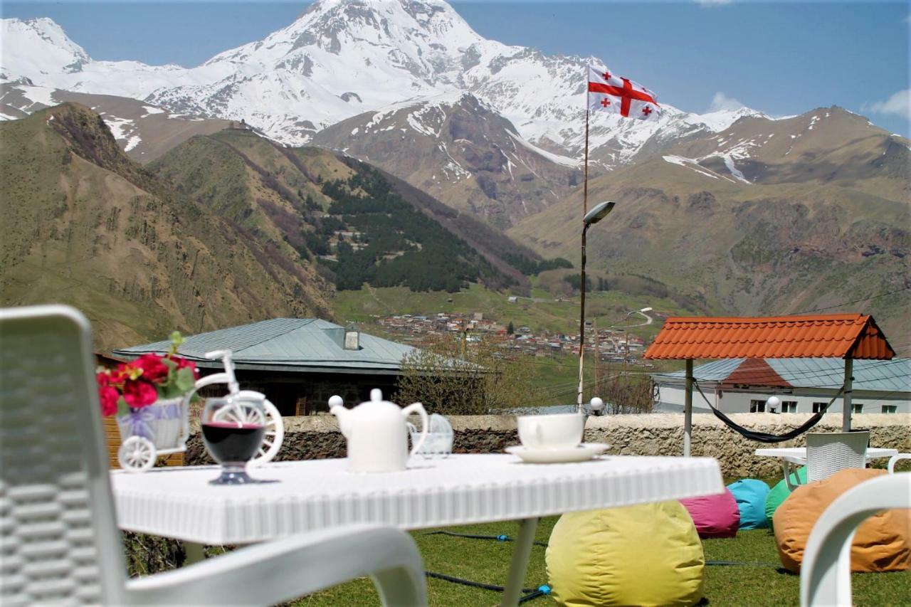 Hotel Noa Kazbegi Bagian luar foto