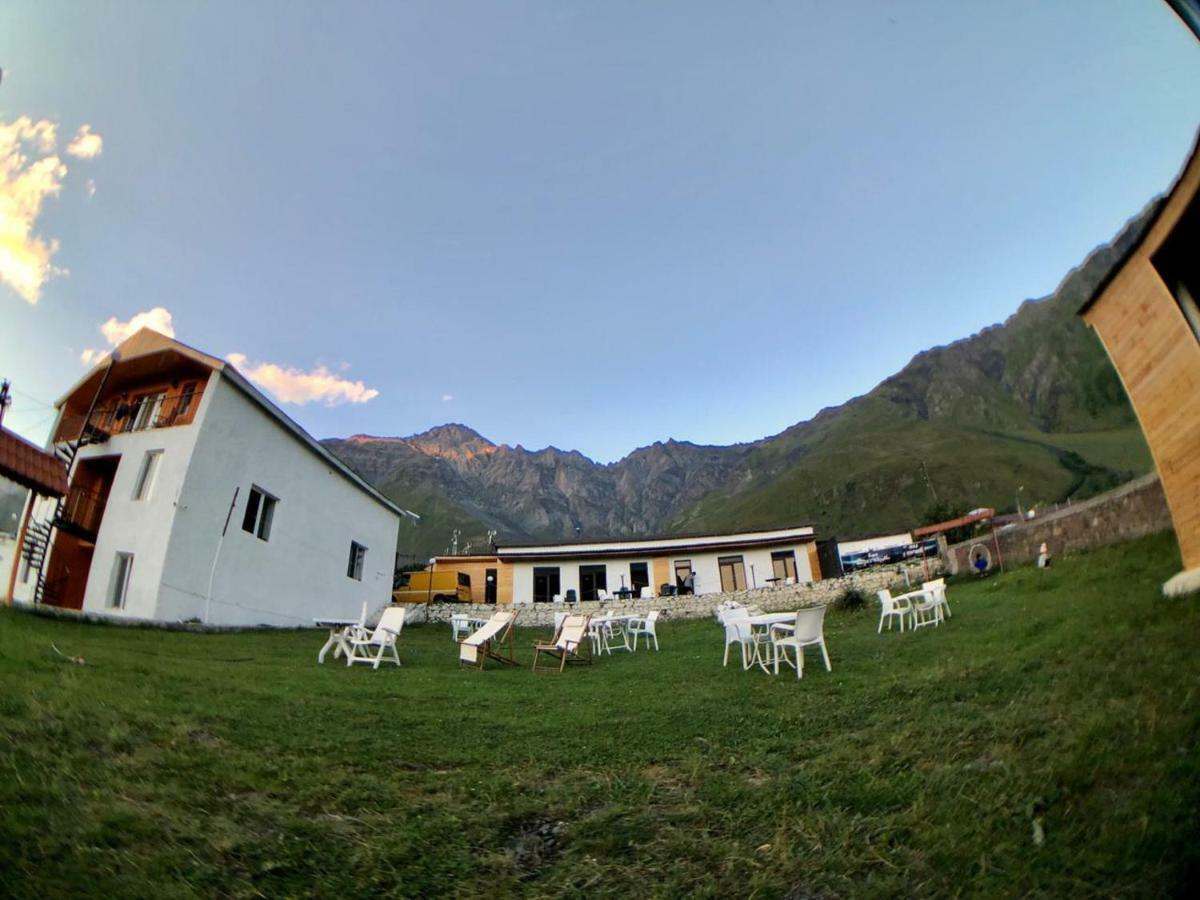 Hotel Noa Kazbegi Bagian luar foto